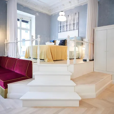 Cora Aparthotel 5*