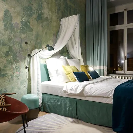 Cora Aparthotel