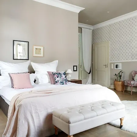 Cora Aparthotel 5*